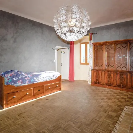4 Bedroom Gorgeous In *